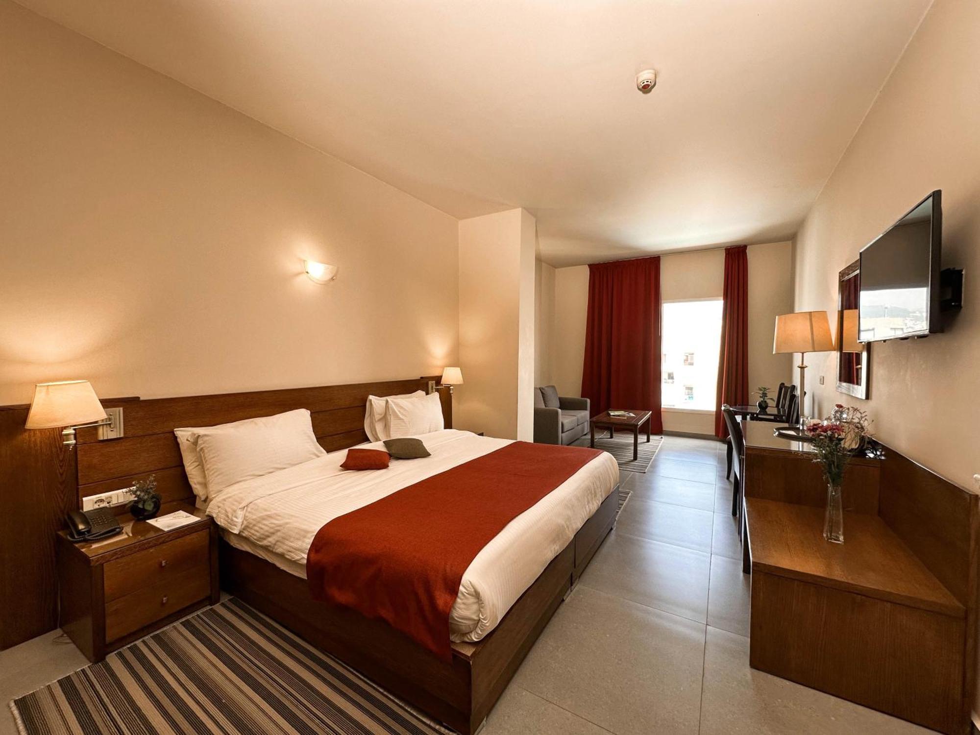 Cosmopolitan Hotel Beyrut Dış mekan fotoğraf