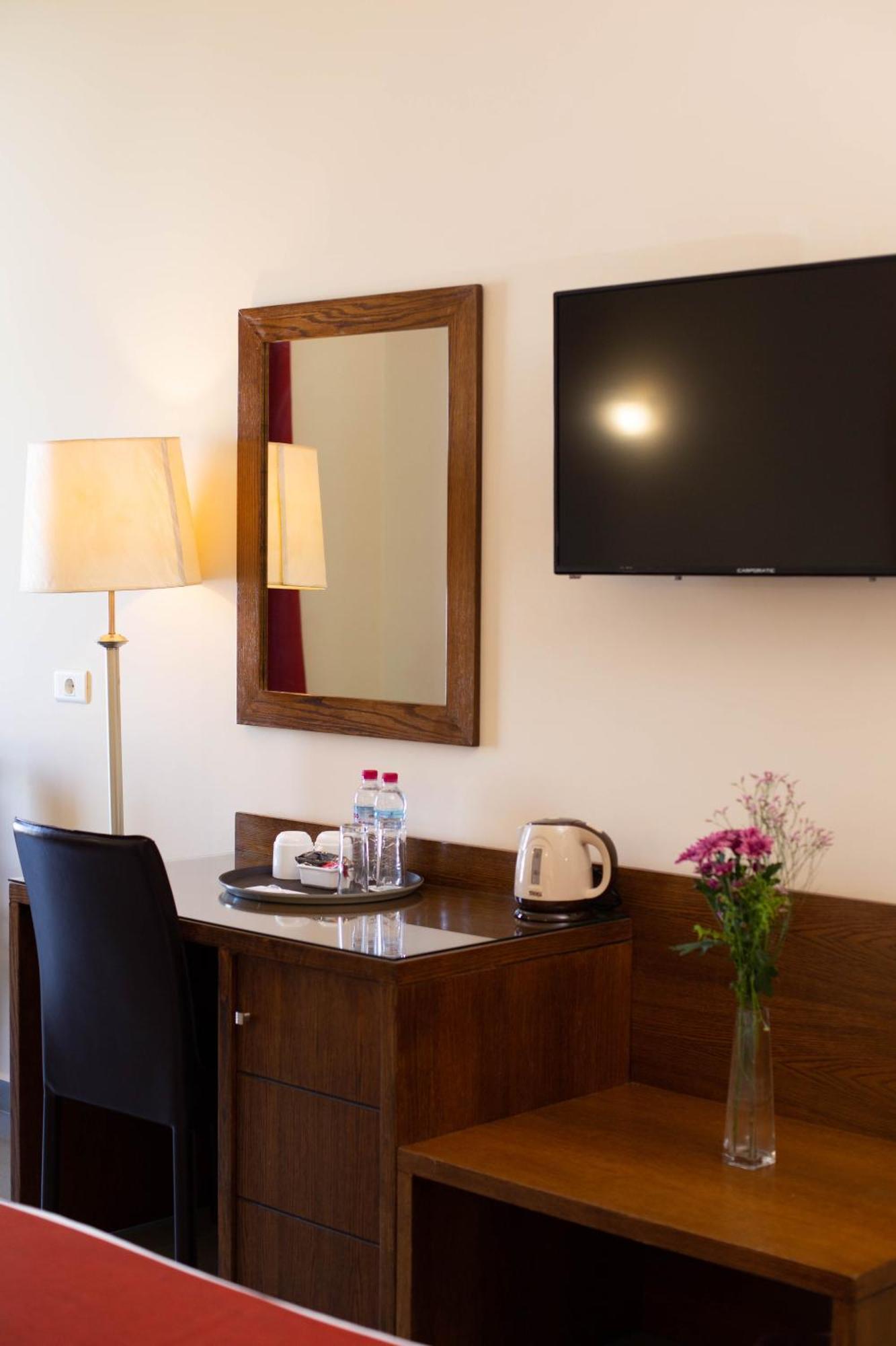 Cosmopolitan Hotel Beyrut Dış mekan fotoğraf